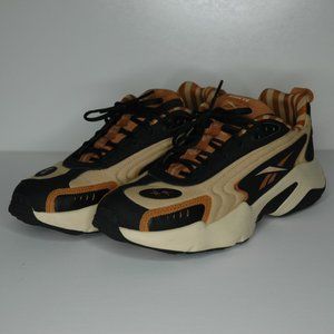 Reebok KUNG FU PANDA X VECTOR RUNNER BLACK SALTED CARAMEL H02990